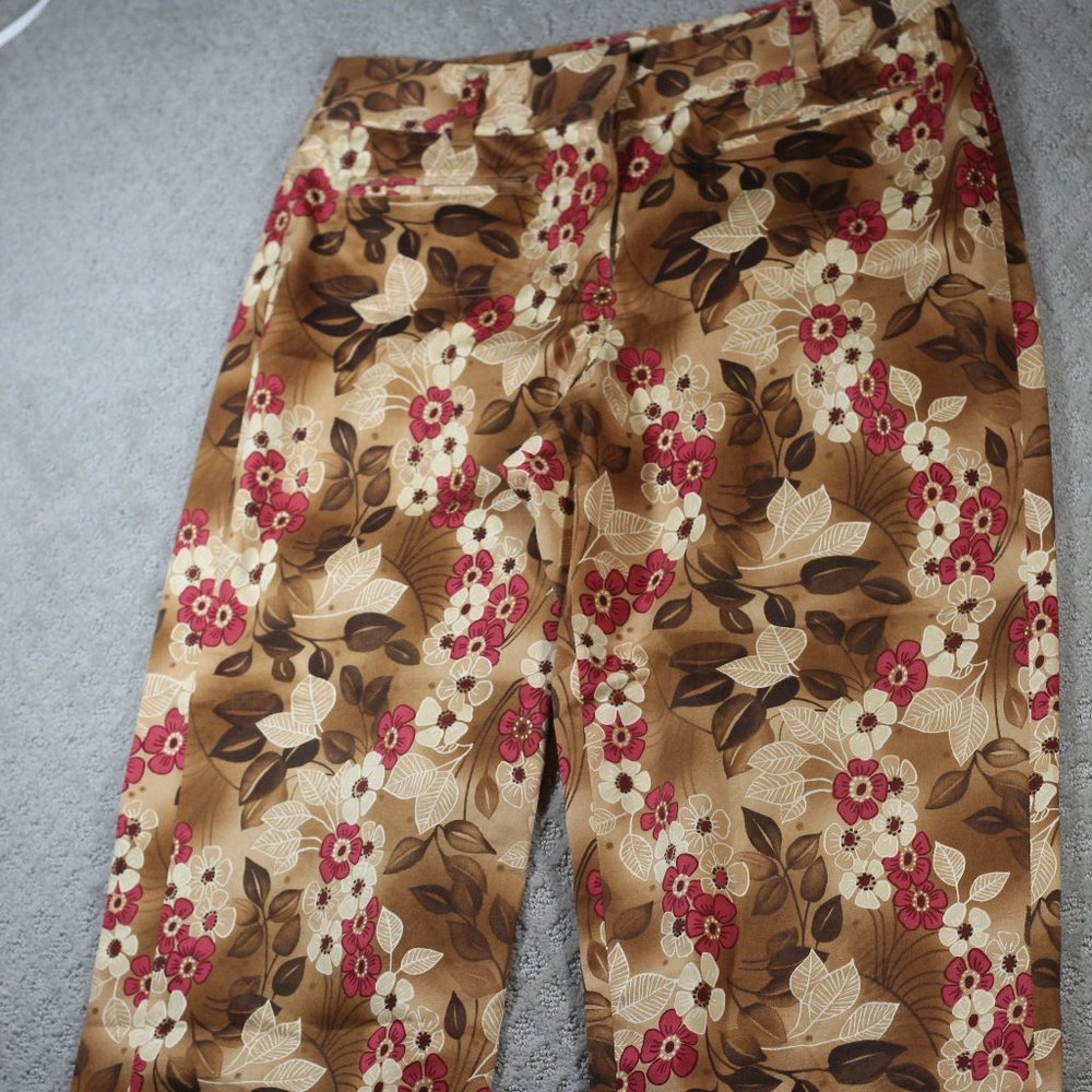 Tommy Bahama Size 10 Brown & Maroon Cropped Floral Pants Vintage